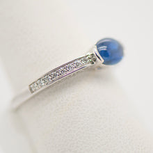 Load image into Gallery viewer, 14KW 1.5ctw Blue Sapphire Cabochon Ring
