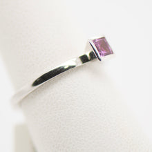Load image into Gallery viewer, 14KW .41ct Purple Sapphire Bezel Ring
