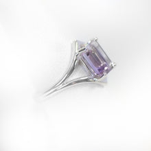 Load image into Gallery viewer, SS Lilac Amethyst Emerald Cut Ring
