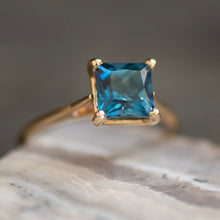 Load image into Gallery viewer, 7X7 London Blue Topaz in 14KY Ring
