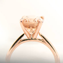 Load image into Gallery viewer, 14K Rose Gold 4.33ct Light Smokey Topaz Solitaire Ring
