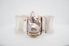 Load image into Gallery viewer, WildFire
