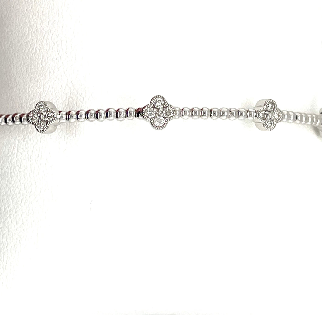 14K White Gold Hinged Diamond Fashion Bangle